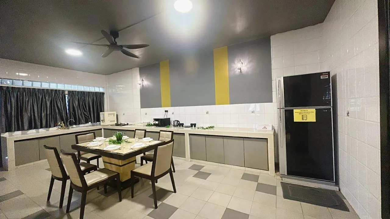 B04 Modern Deluxe Homestay Johor Bahru