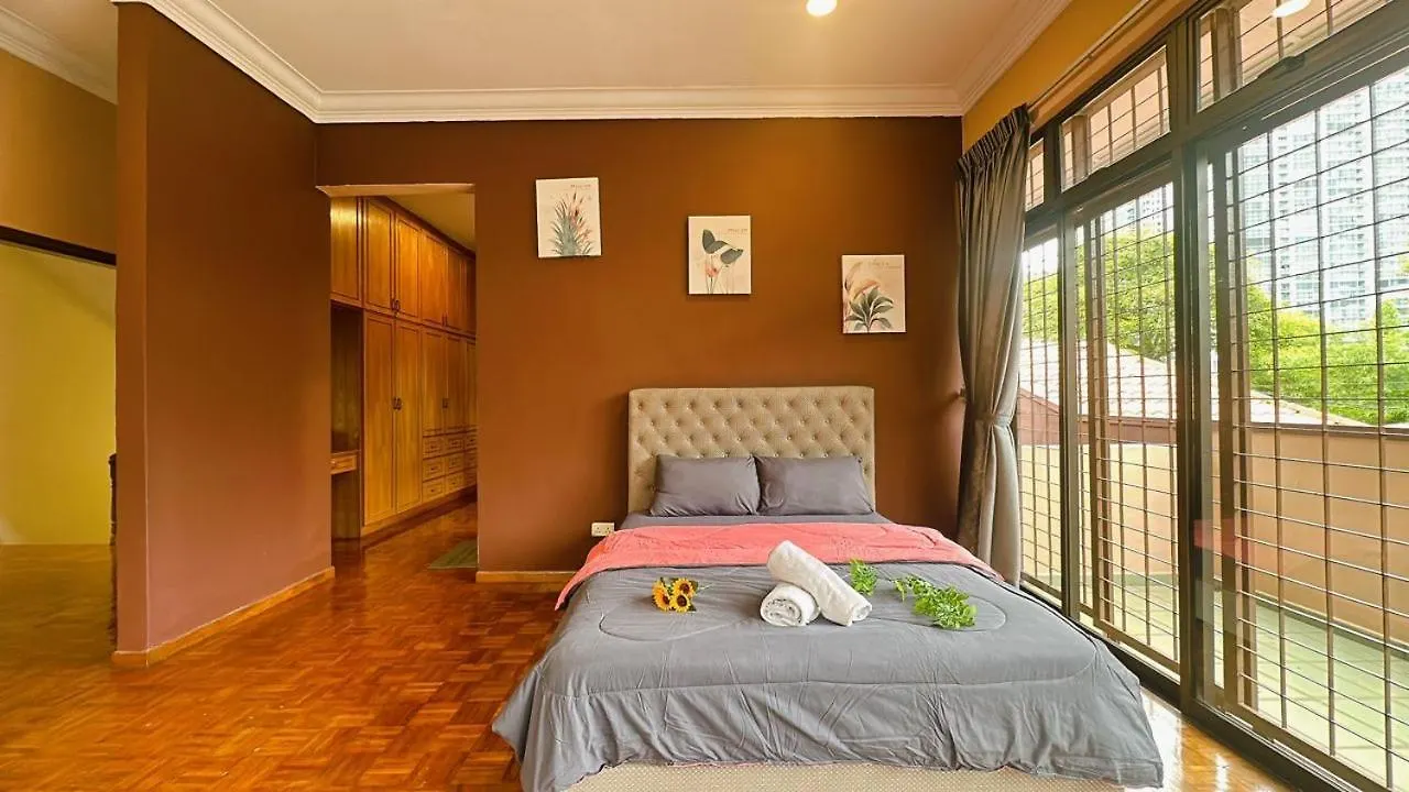 B04 Modern Deluxe Homestay Johor Bahru