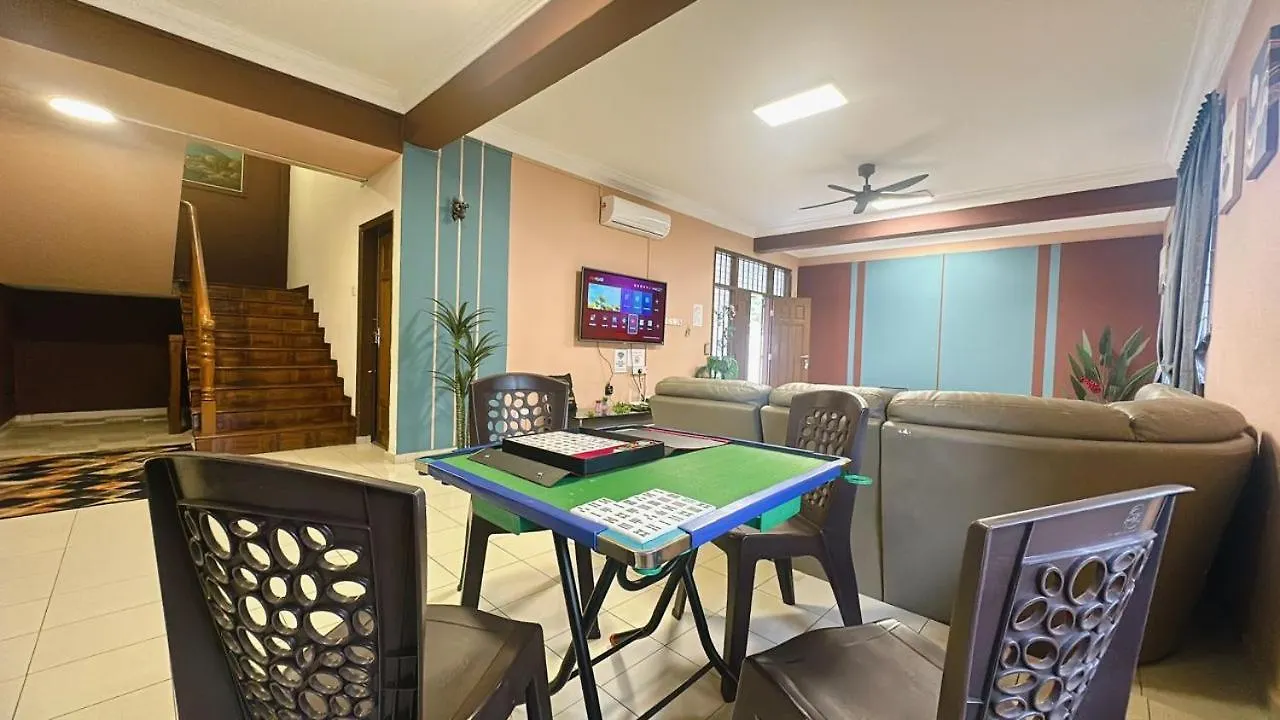 B04 Modern Deluxe Homestay Johor Bahru Nyaraló