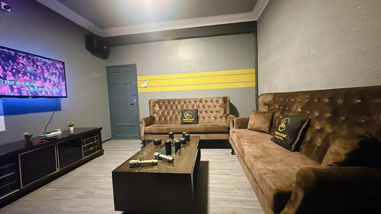 B04 Modern Deluxe Homestay Johor Bahru Nyaraló